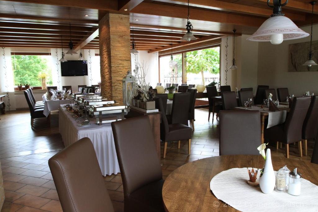 Kaiser'S Weinland Hotel 함멜부르크 외부 사진